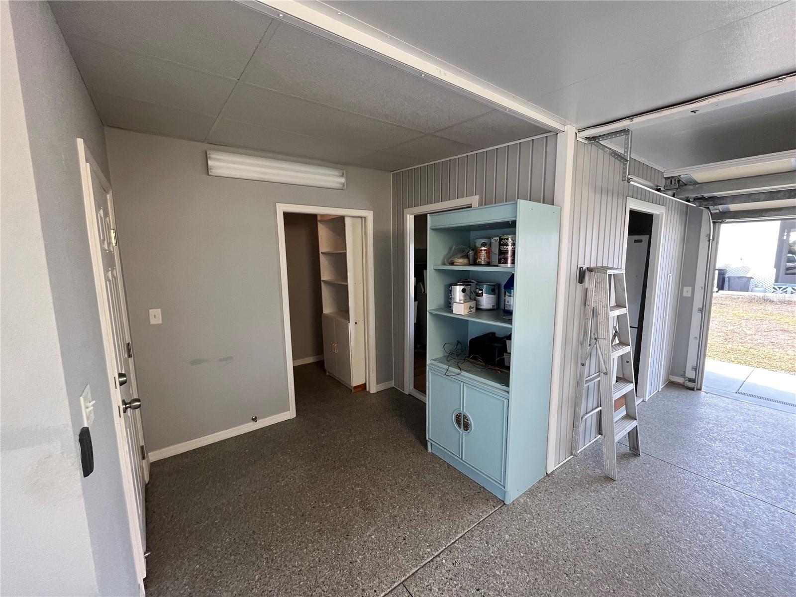 VENICE ISLE - Residential