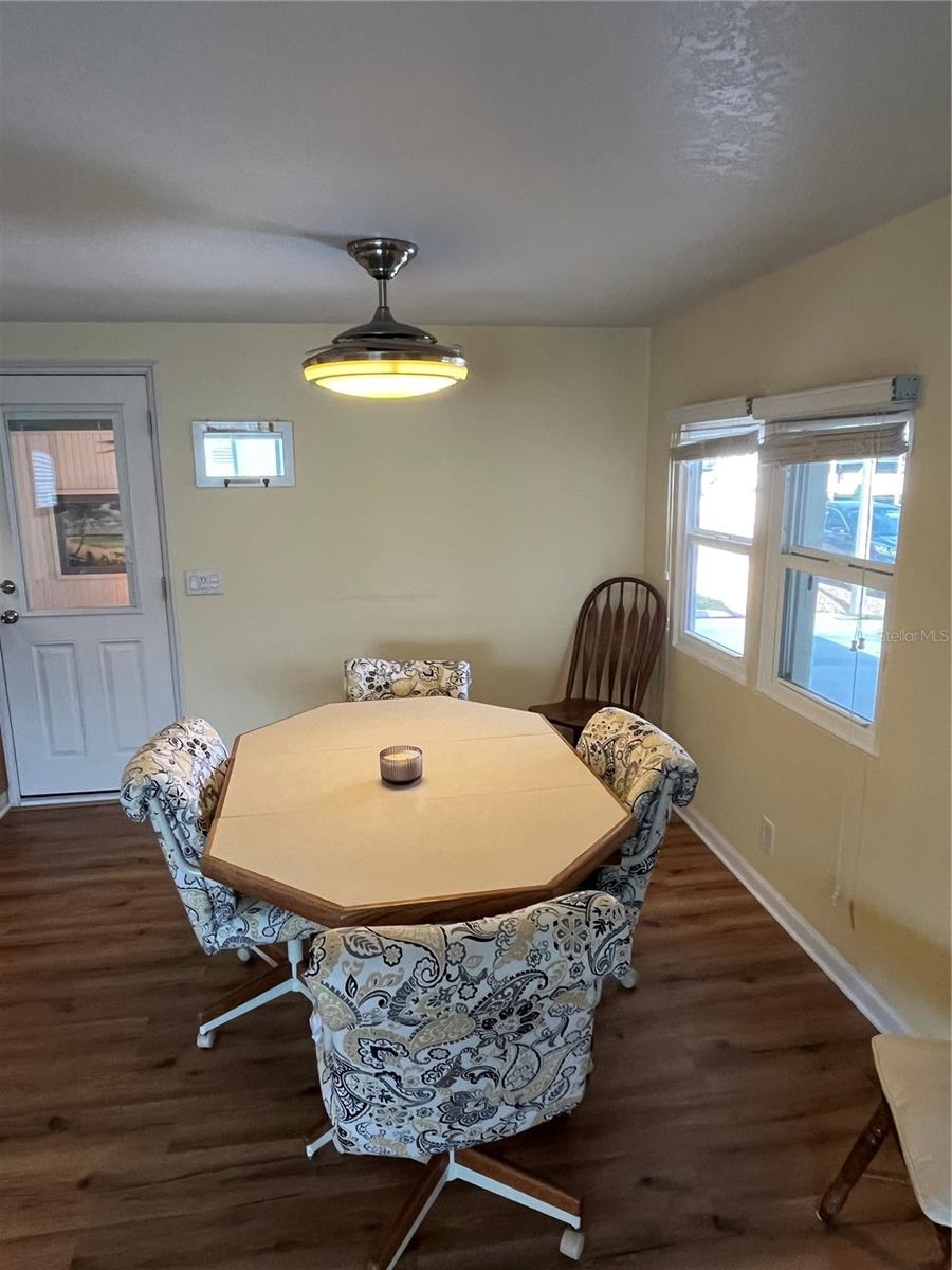 VENICE ISLE - Residential