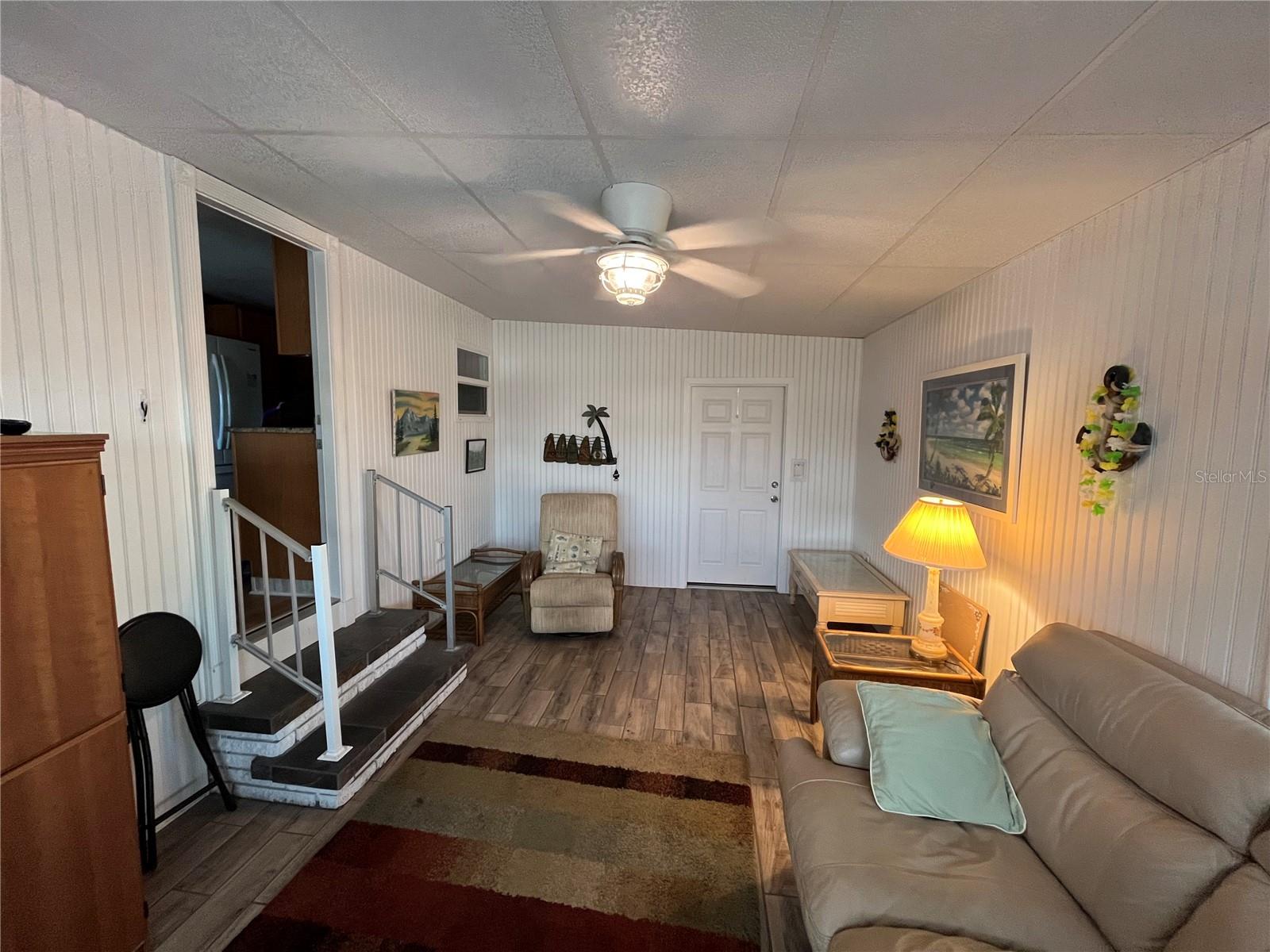 VENICE ISLE - Residential