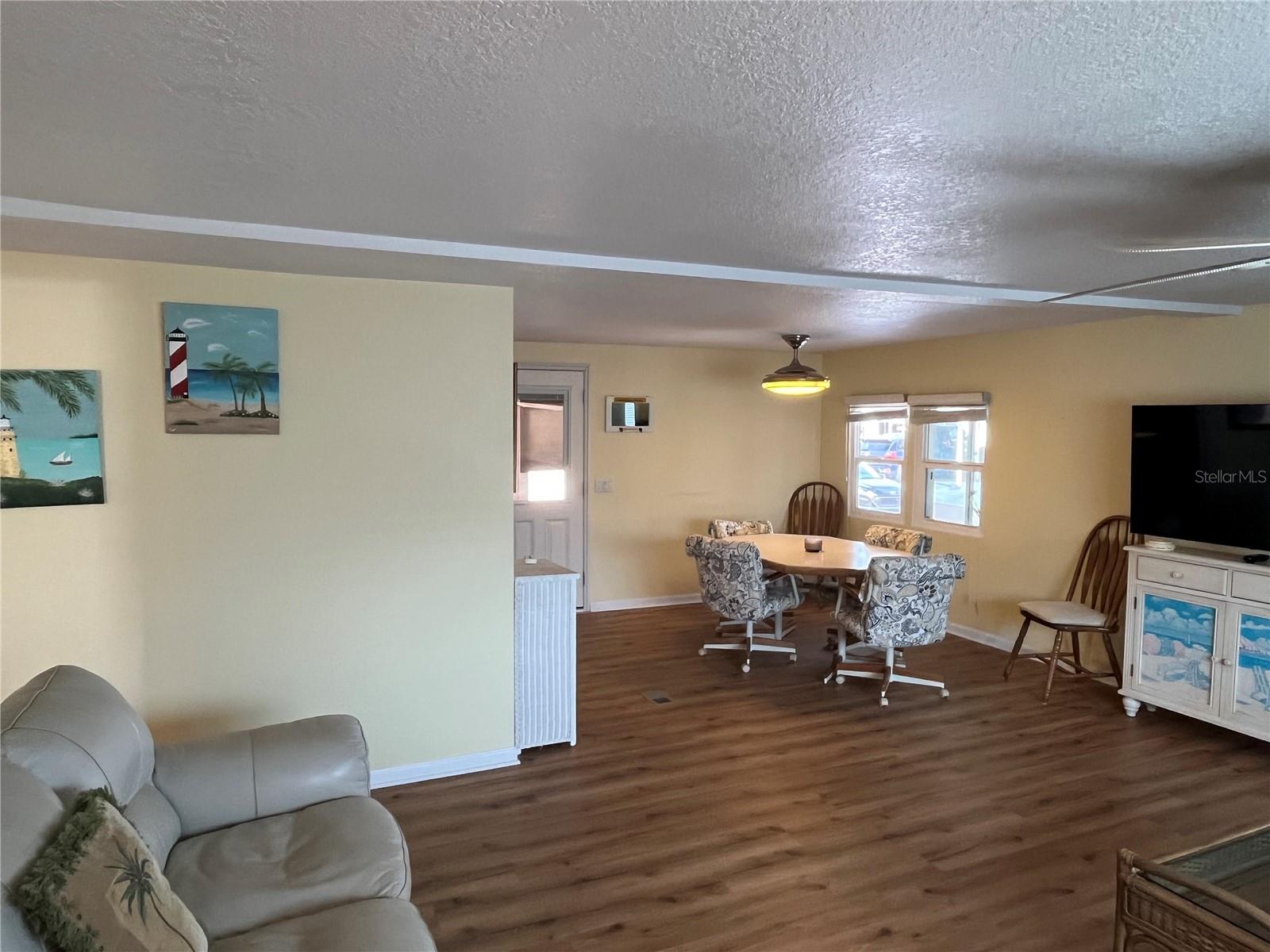 VENICE ISLE - Residential