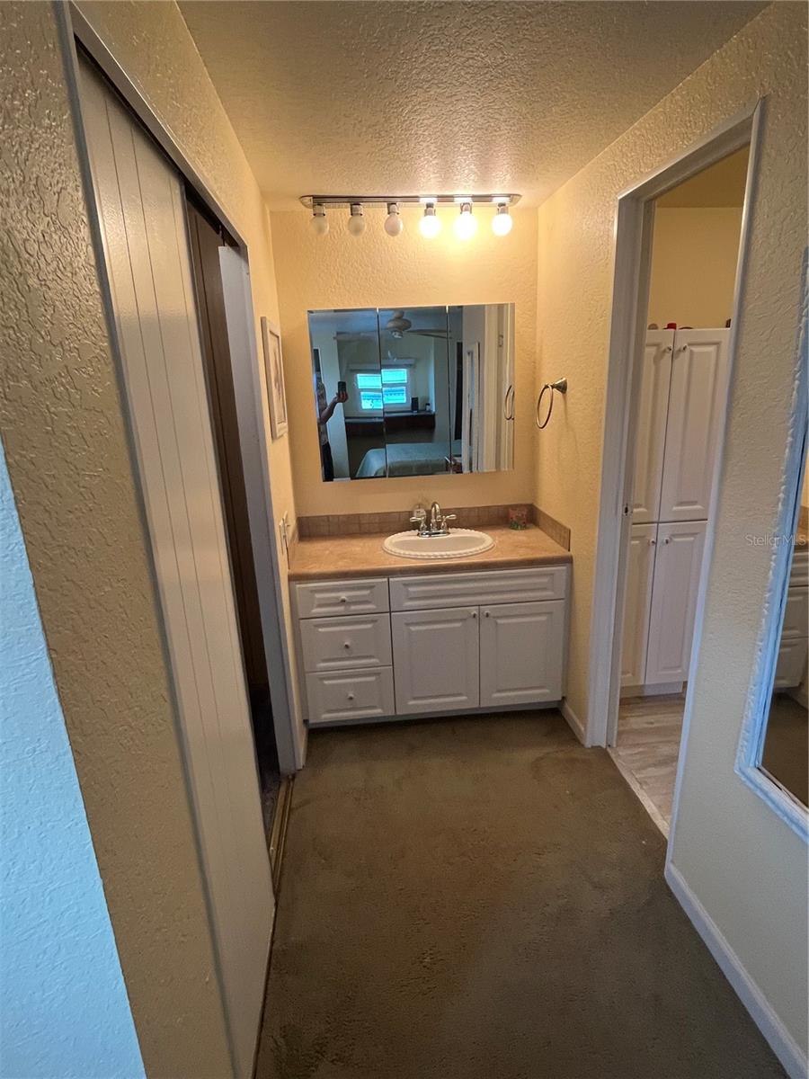 VENICE ISLE - Residential