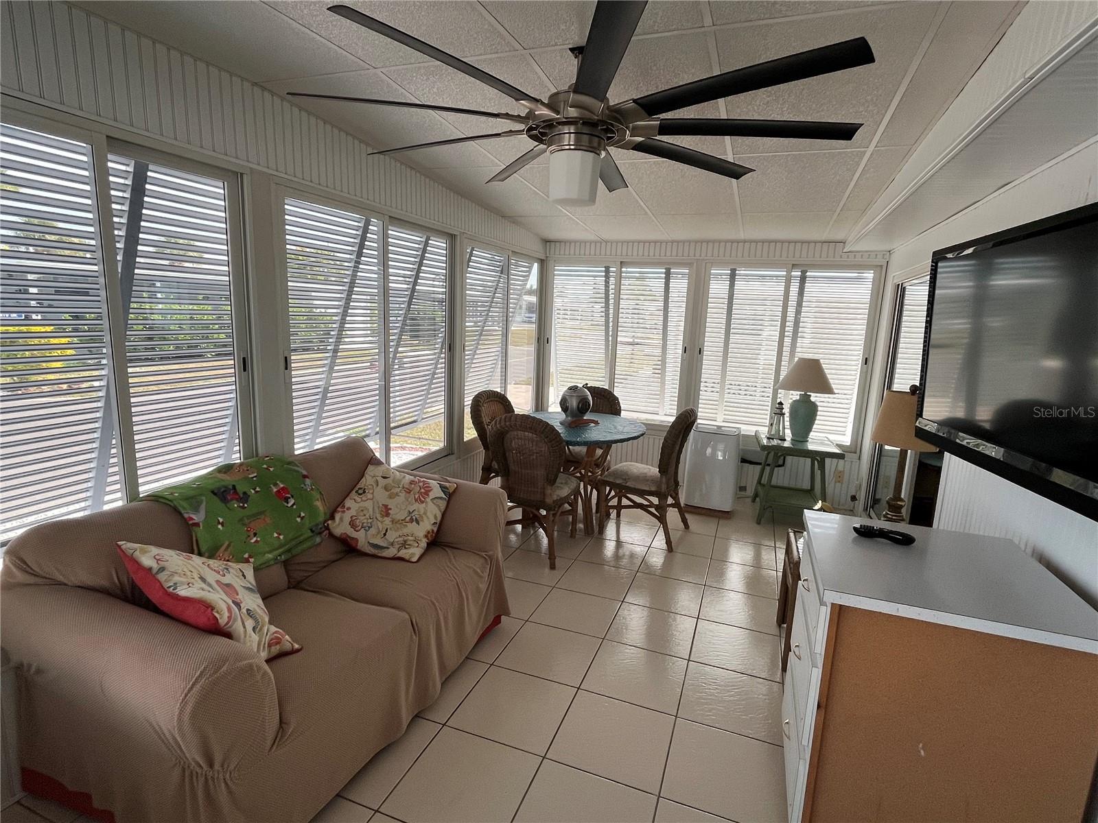 VENICE ISLE - Residential