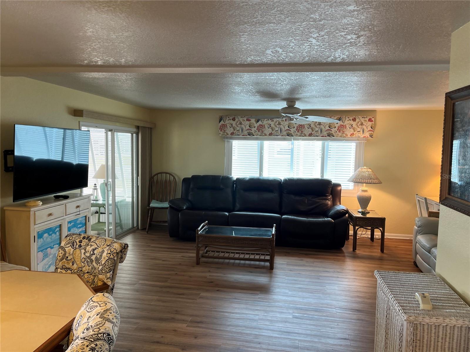 VENICE ISLE - Residential