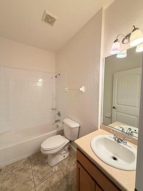 Tiny photo for 2935 NE 7th Street #310, Ocala, FL 34470 (MLS # OM725854)