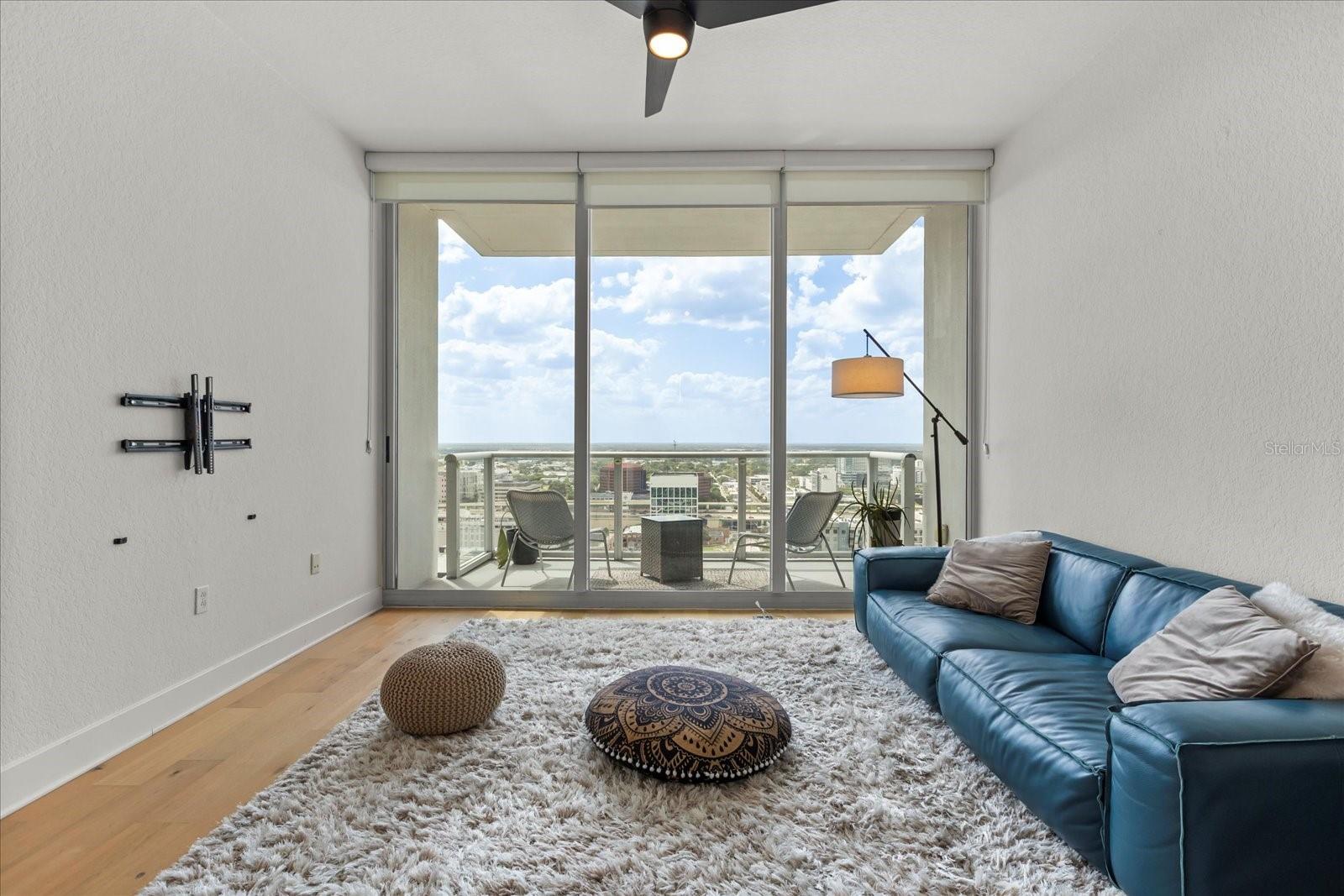 VUE/LK EOLA - Residential