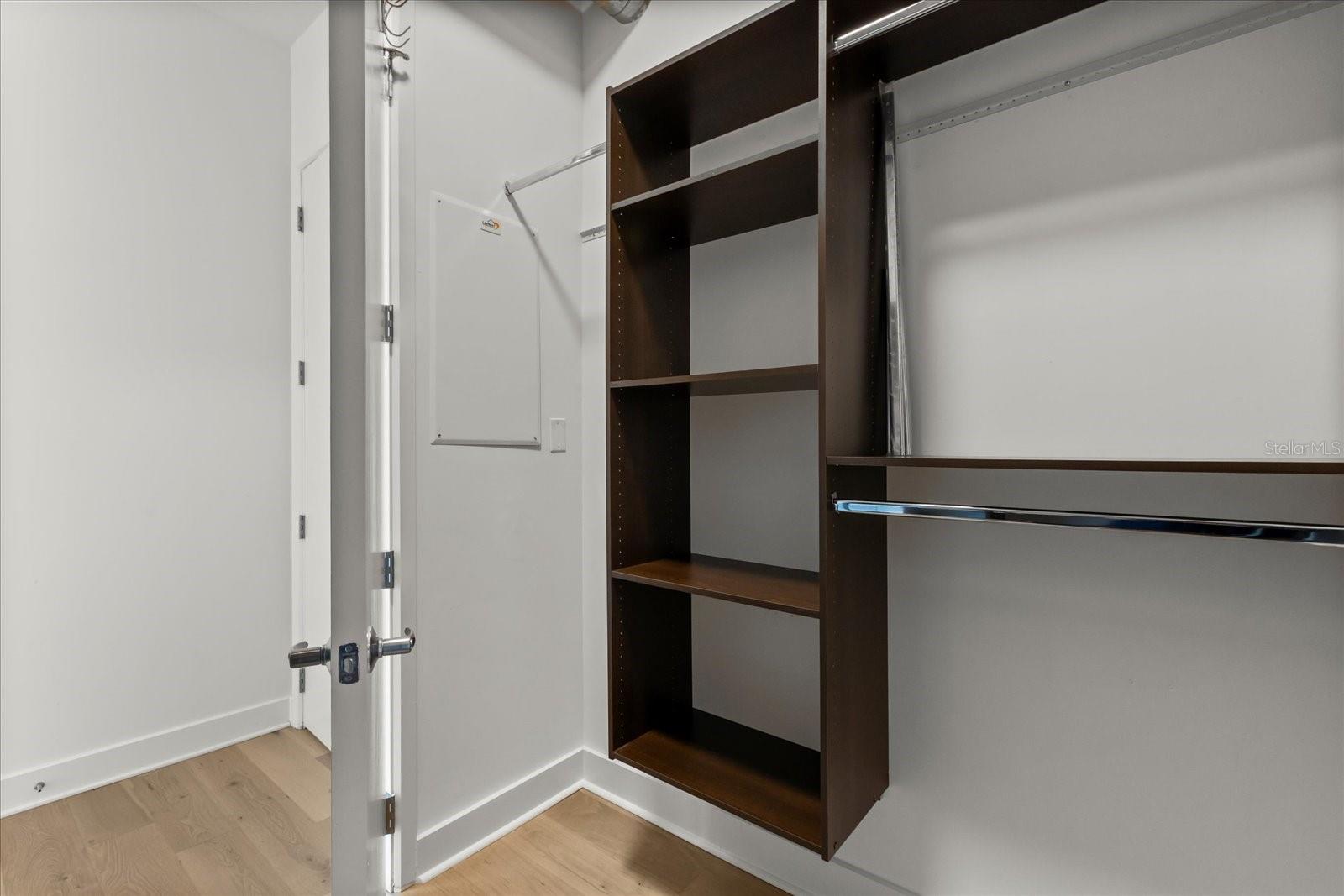 VUE/LK EOLA - Residential