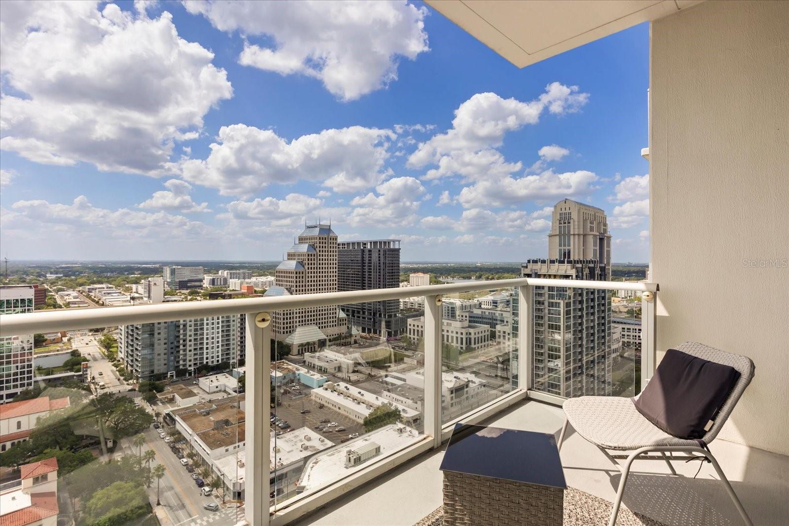 VUE/LK EOLA - Residential