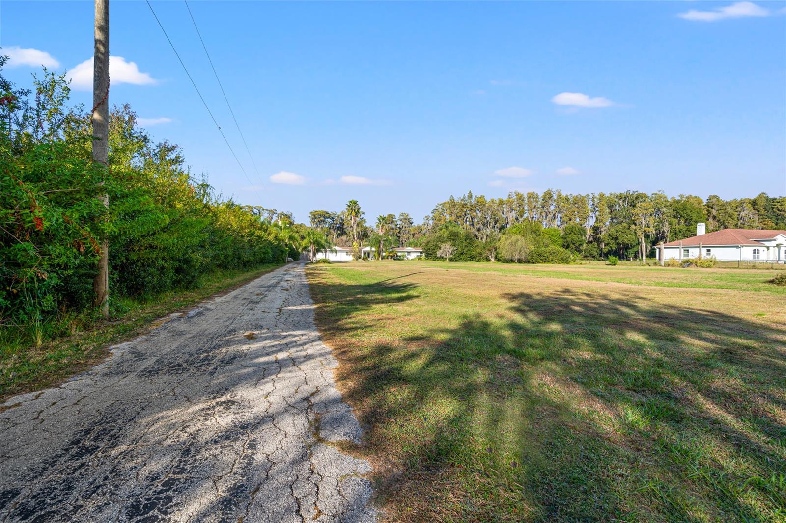 IVELMAR ESTATES - Residential