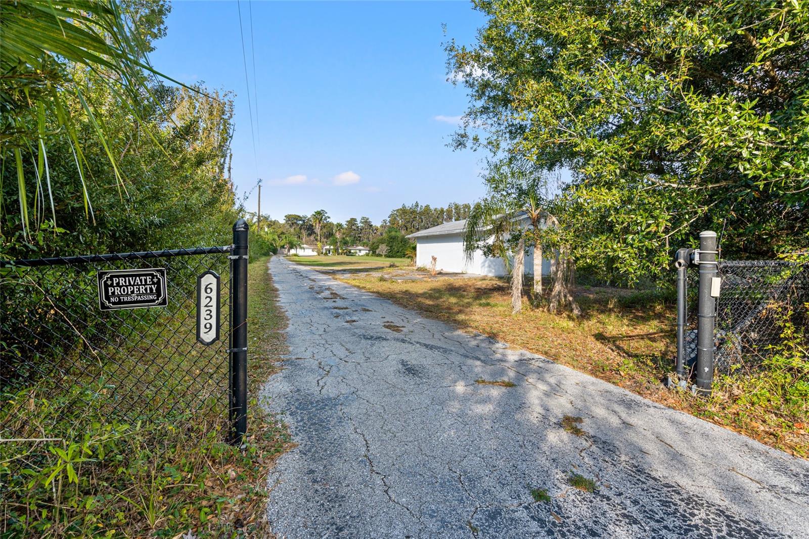 IVELMAR ESTATES - Residential