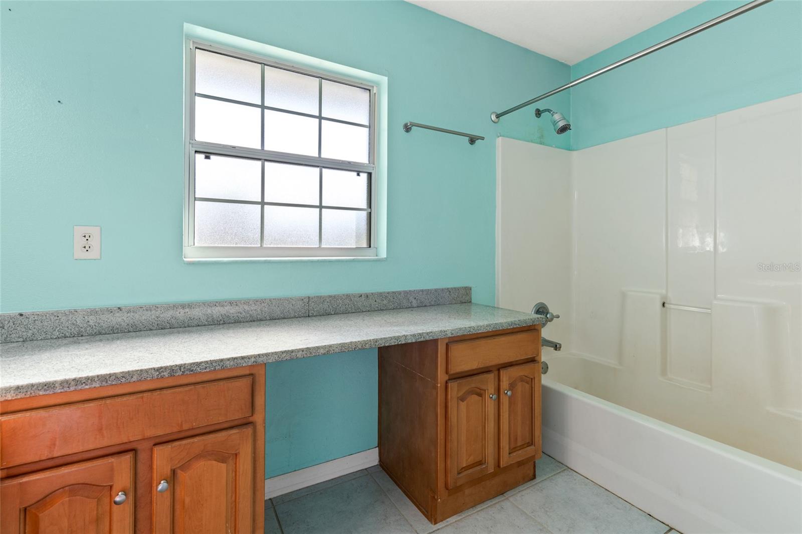 IVELMAR ESTATES - Residential