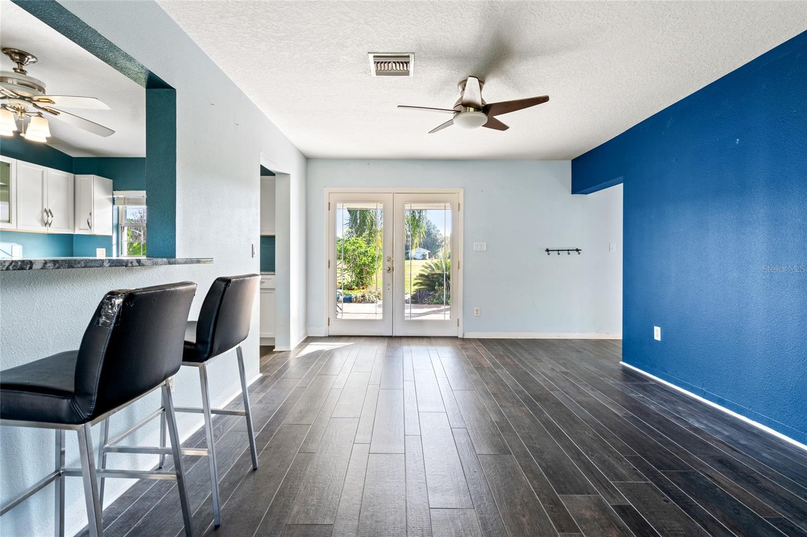 IVELMAR ESTATES - Residential