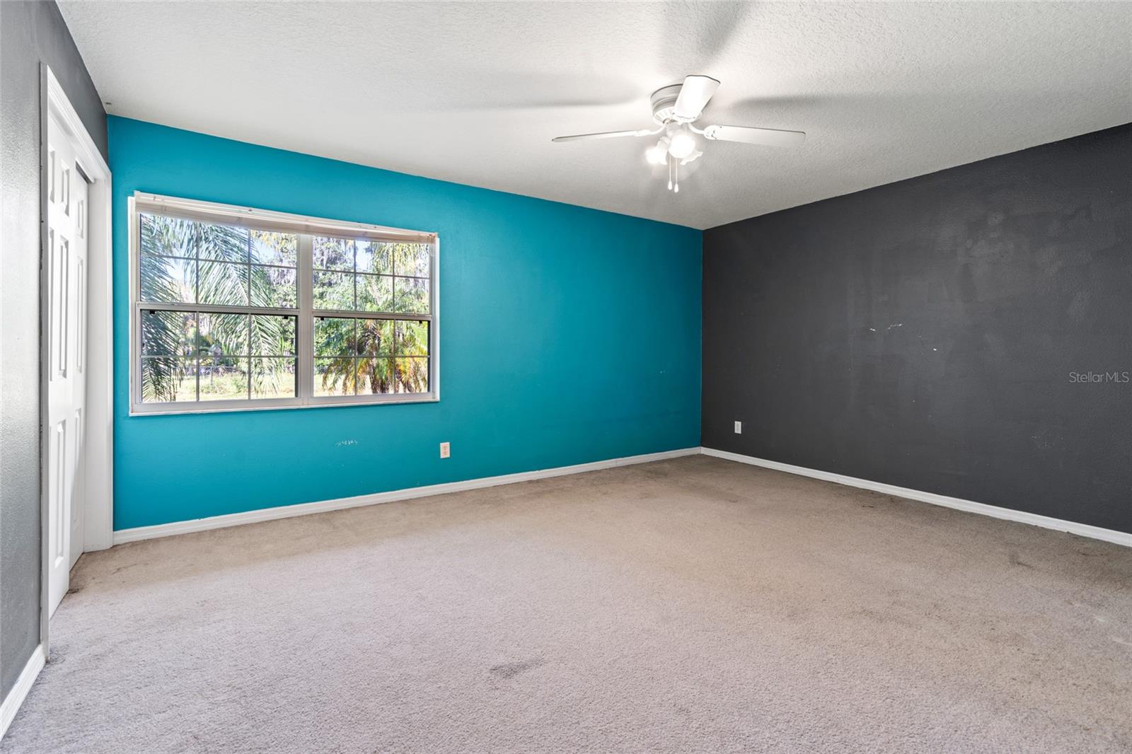 IVELMAR ESTATES - Residential