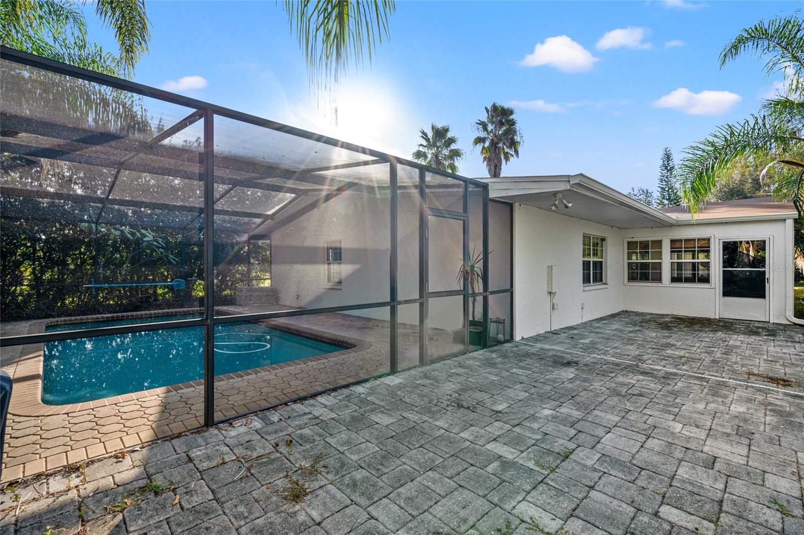 IVELMAR ESTATES - Residential