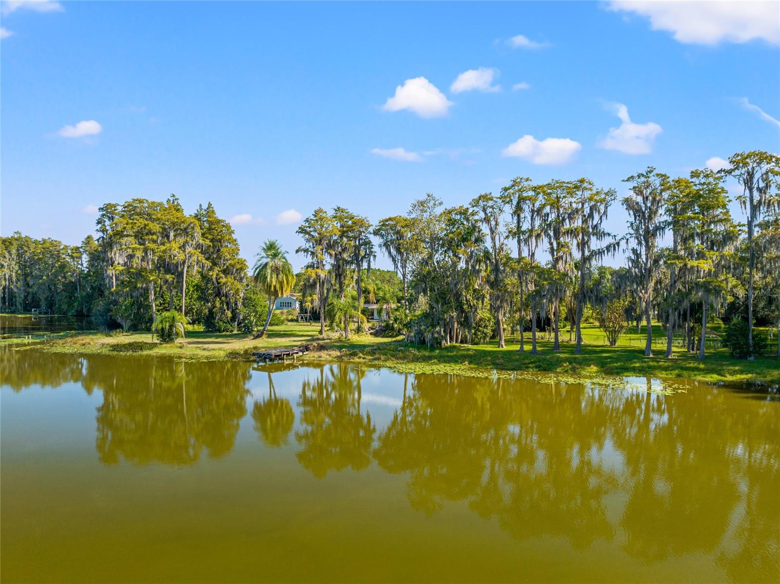 IVELMAR ESTATES - Residential