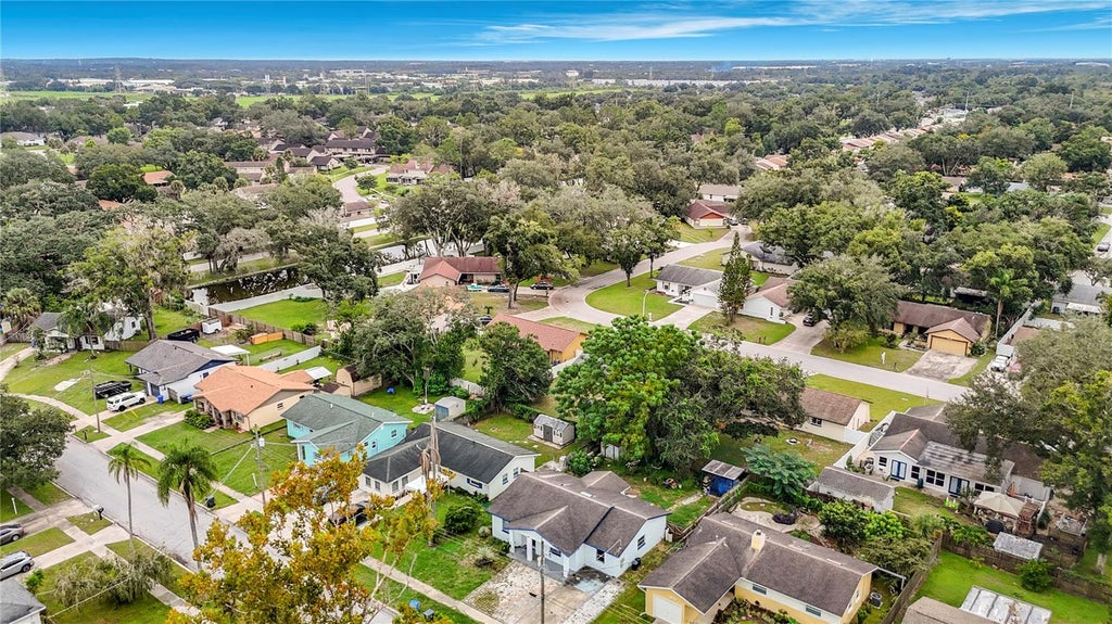 Photo of 7331 Filbert Lane, Tampa, FL 33637 (MLS # A4708763)