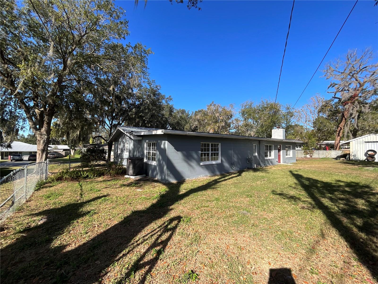 LA HACIENDA - Residential