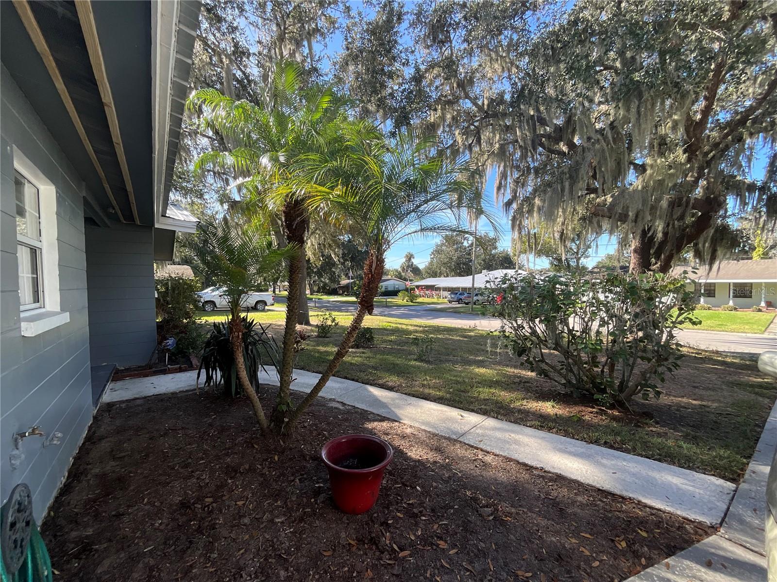 LA HACIENDA - Residential