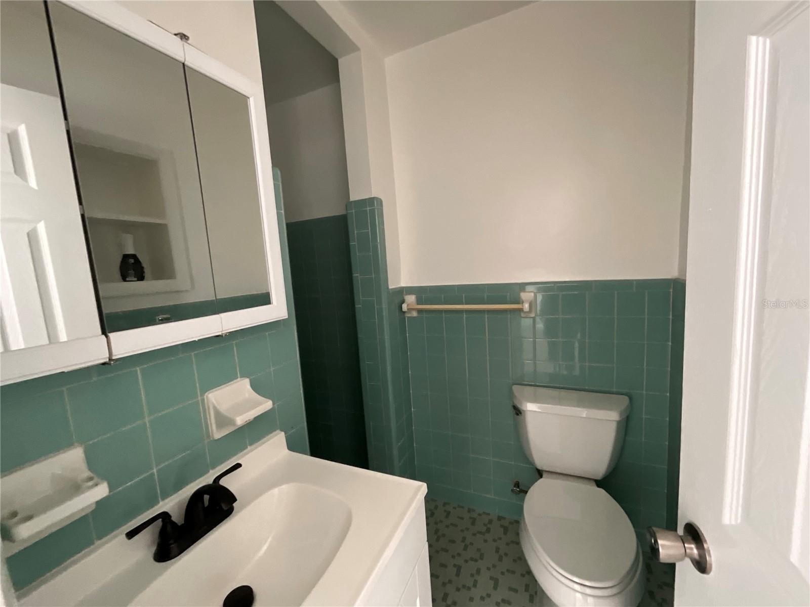 LA HACIENDA - Residential