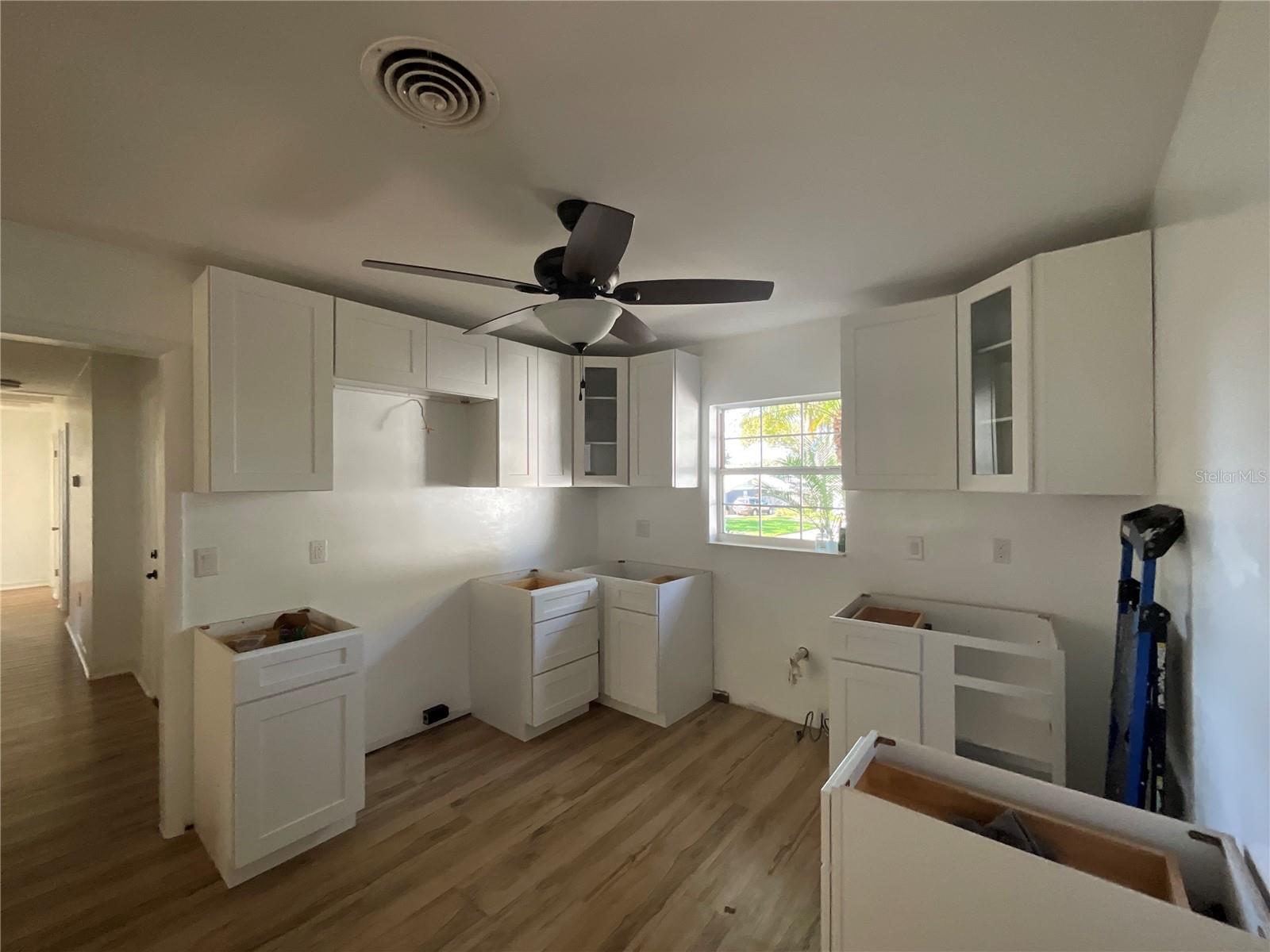 LA HACIENDA - Residential