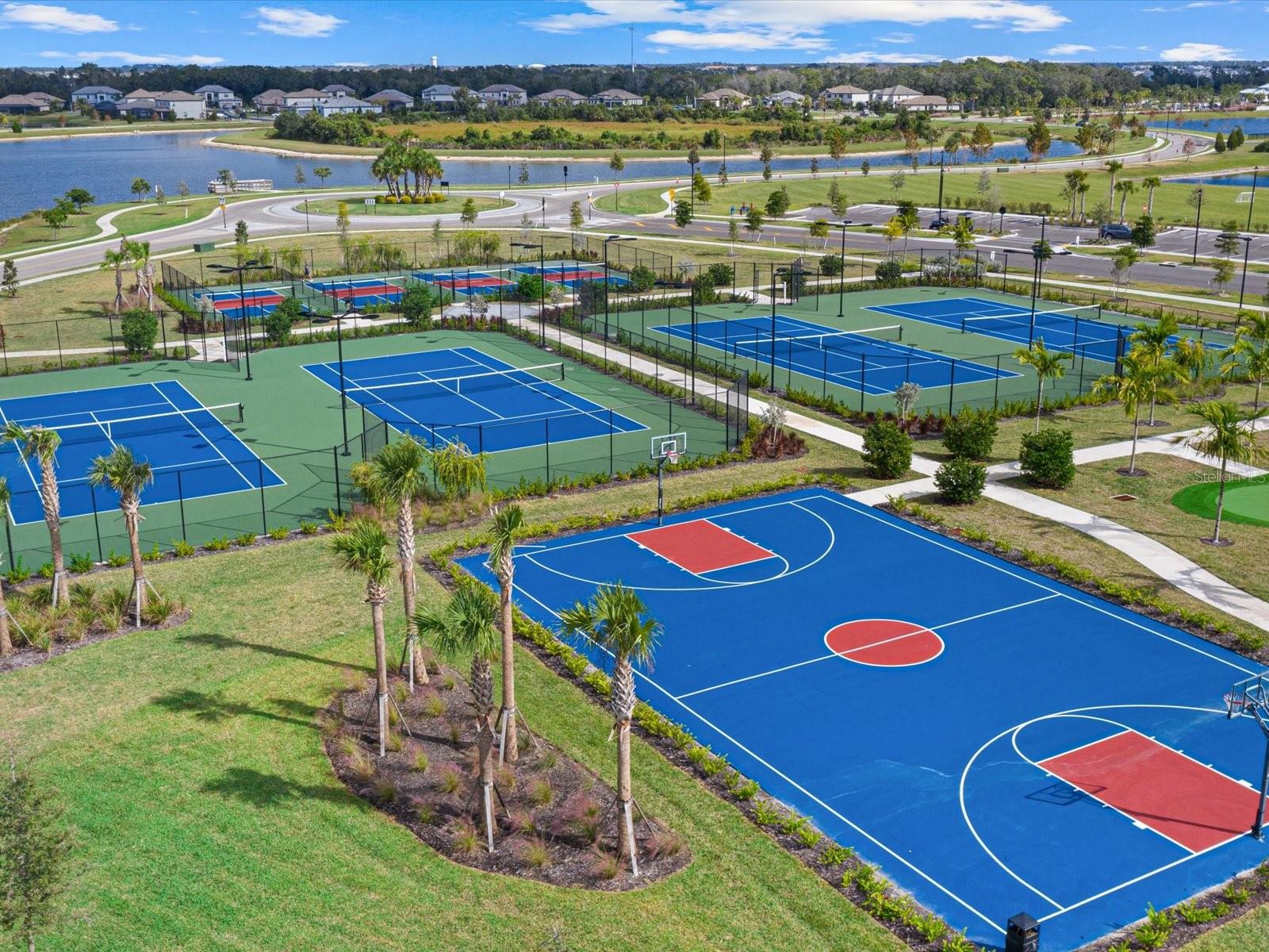 LORRAINE LAKES PH I - Residential