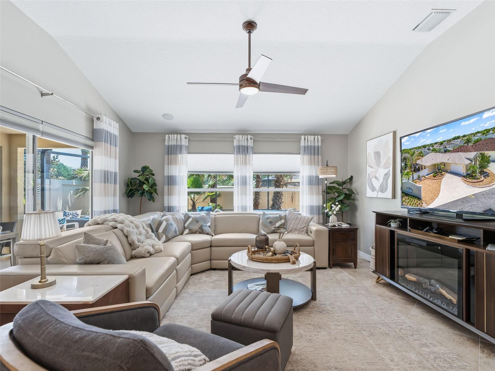 VILLAGES/SUMTER HAMPTON VILLAS - Residential
