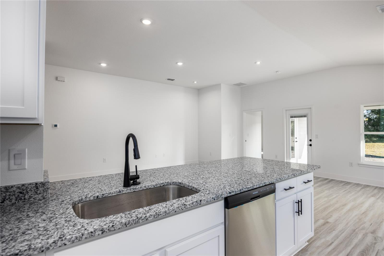 BRIARWOOD - Residential