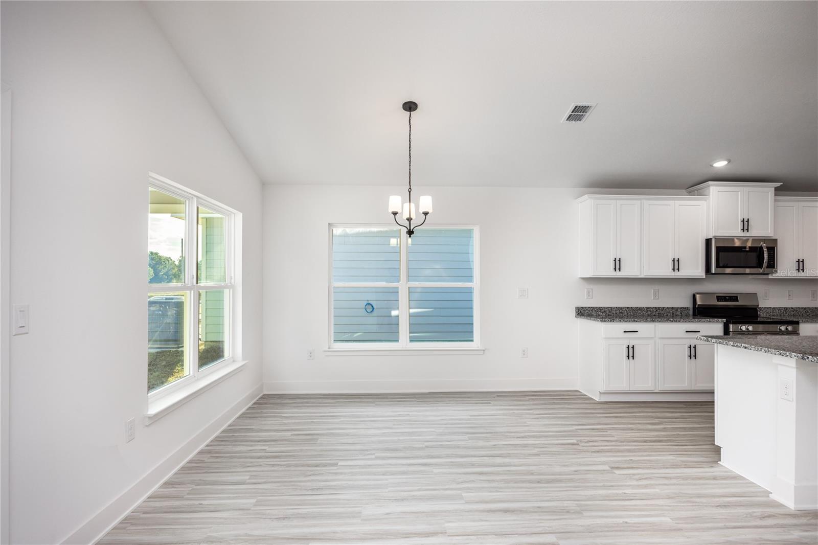 BRIARWOOD - Residential