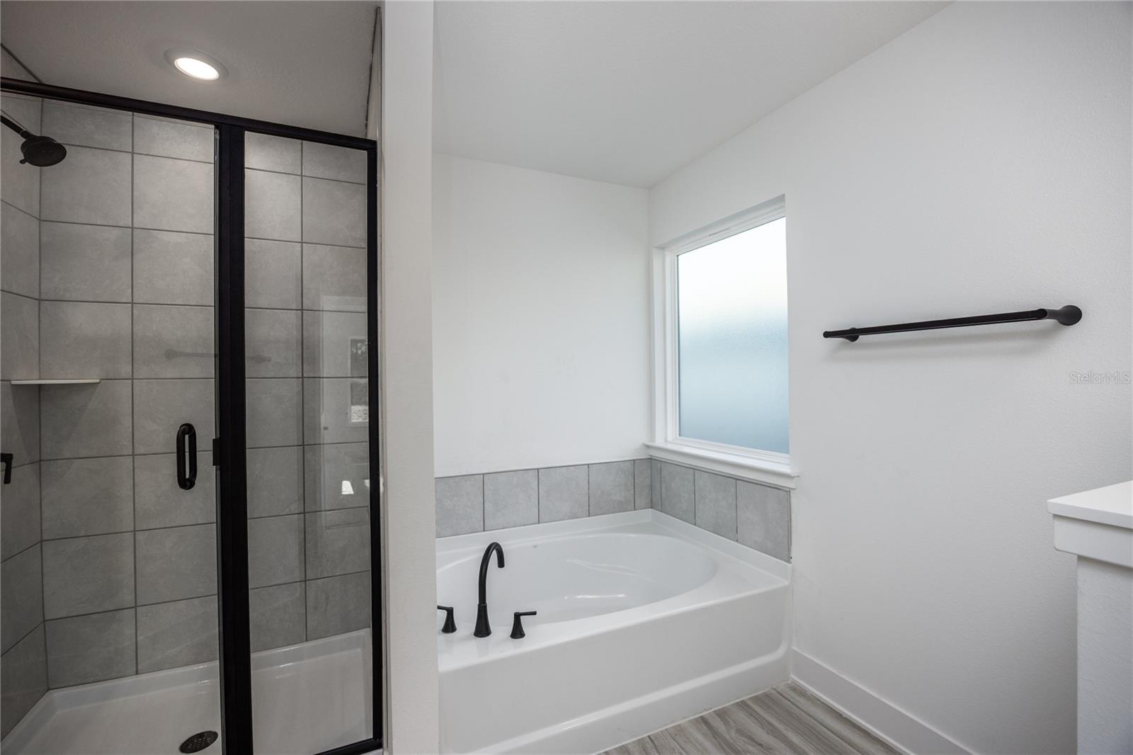 BRIARWOOD - Residential