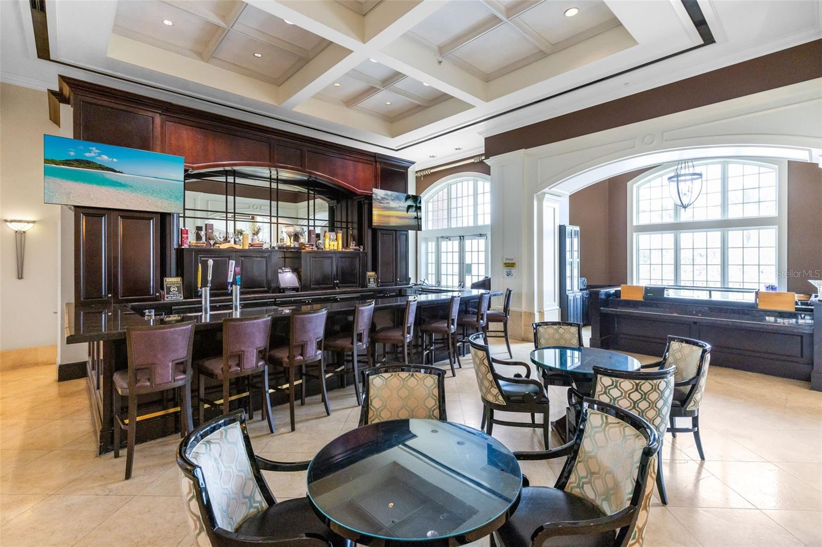 REUNION GRANDE CONDO - Residential