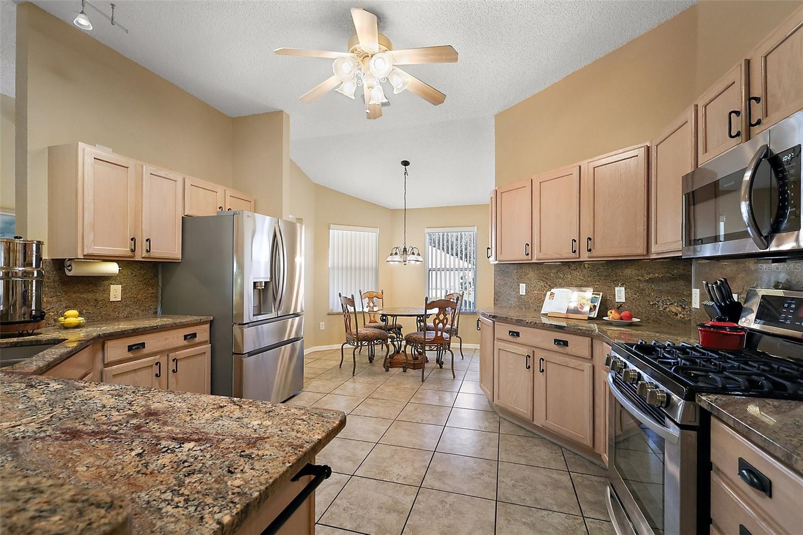 2096 CALLAWAY DRIVE