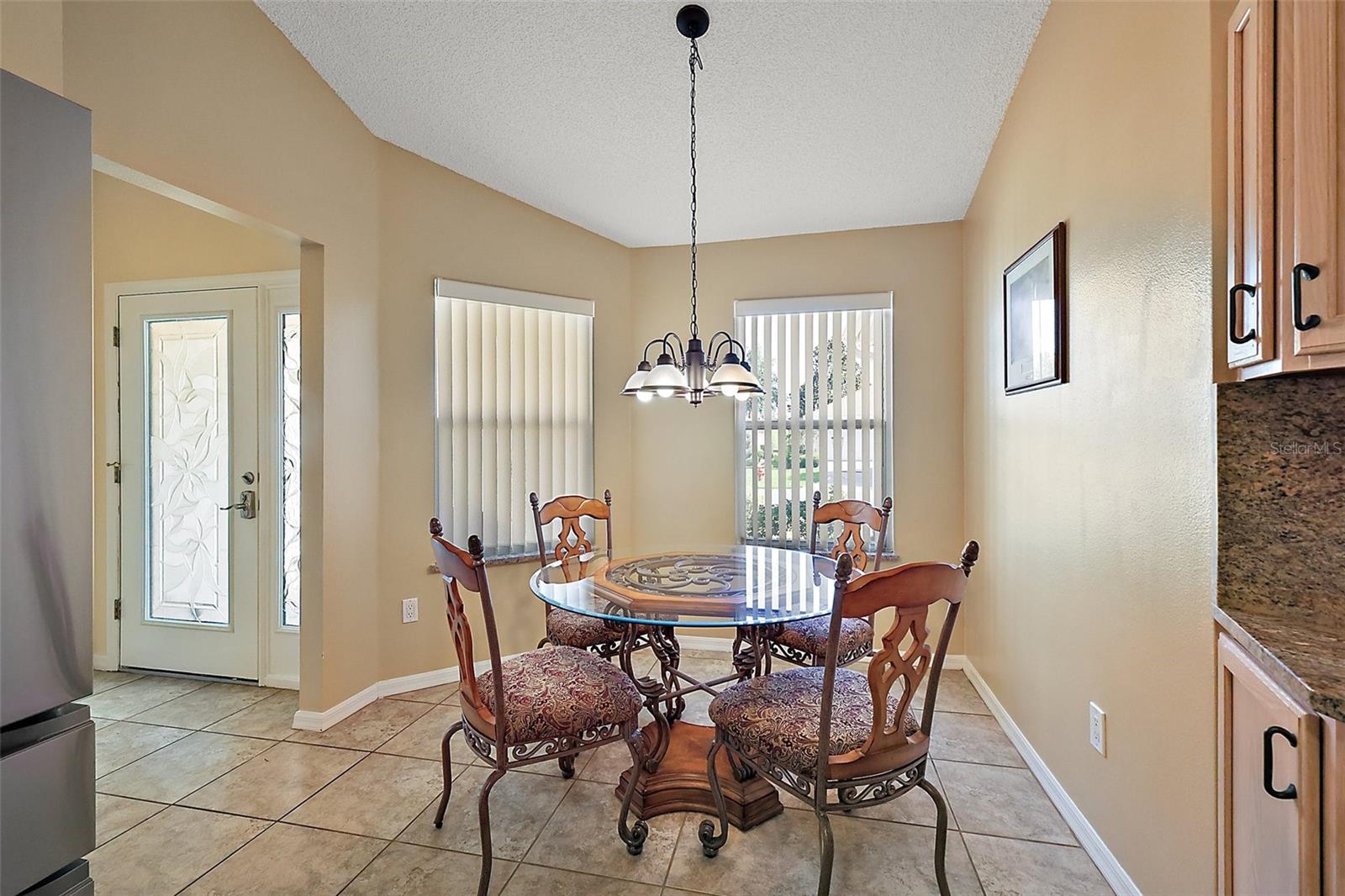 2096 CALLAWAY DRIVE