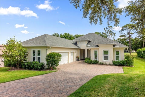 Photo of 5090 Greens Drive, Lady Lake, FL 32159 (MLS # G5113444)