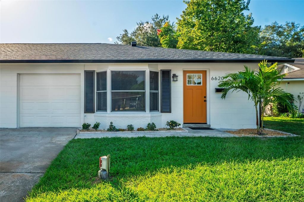 Photo of 6620 Pot O Gold Lane, Orlando, FL 32809 (MLS # O6353709)