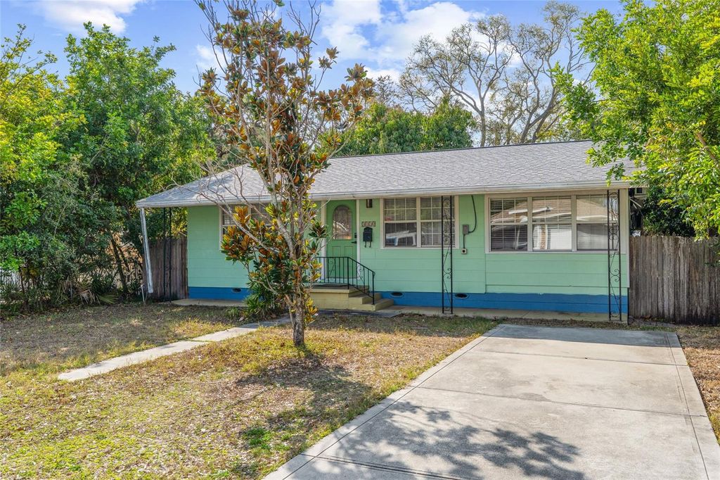 Photo of 3120 20th Street N, St Petersburg, FL 33713 (MLS # TB8481407)