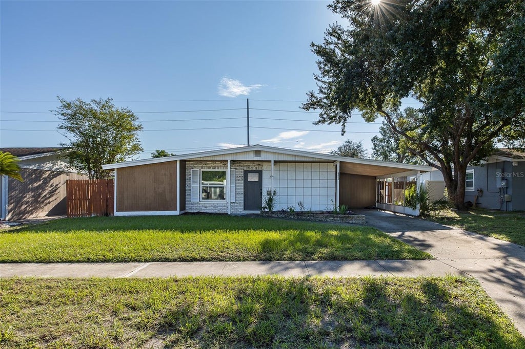 Photo of 4403 Gandy Circle, Tampa, FL 33616 (MLS # TB8550496)