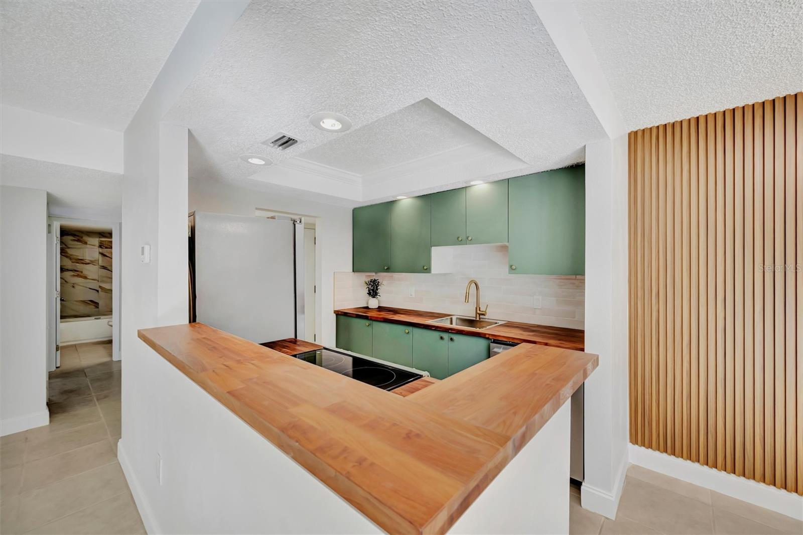 PEPPERTREE VILLAGE CONDO - Residential