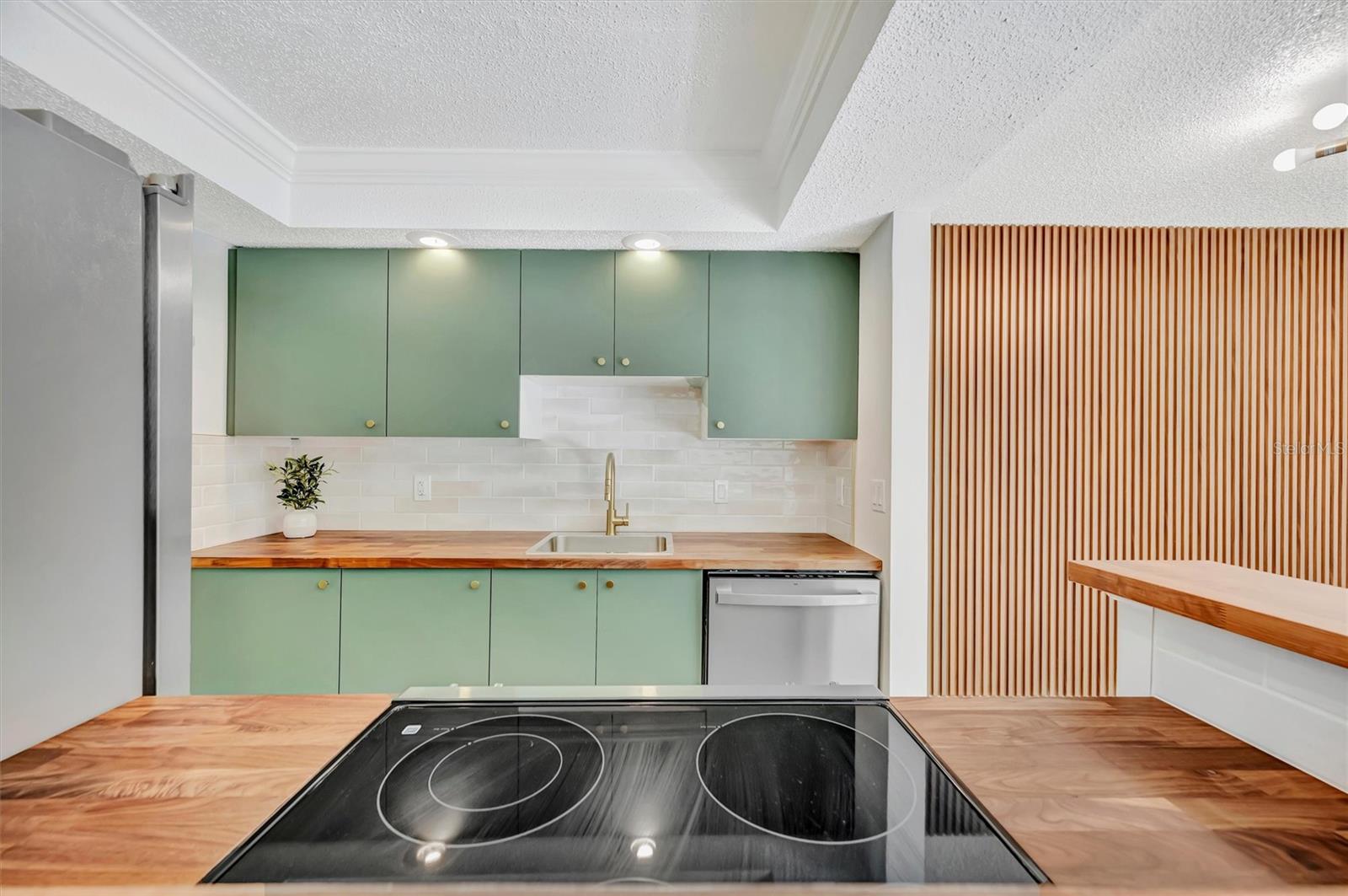 PEPPERTREE VILLAGE CONDO - Residential