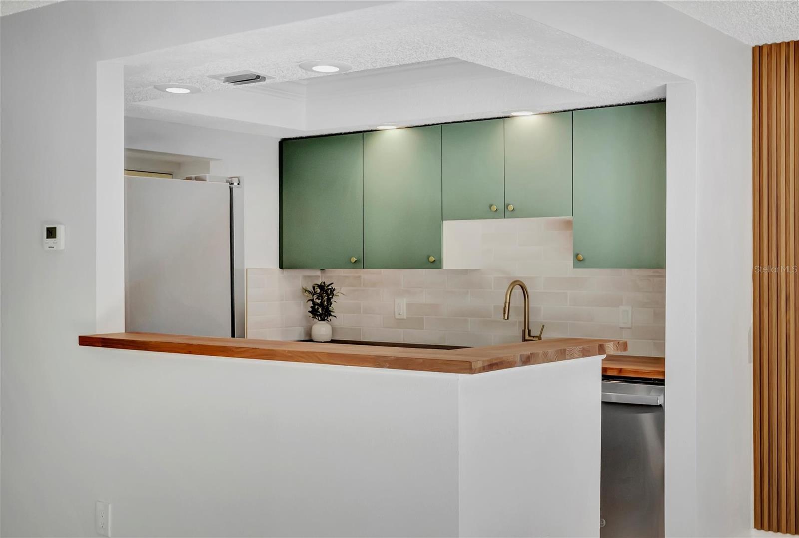 PEPPERTREE VILLAGE CONDO - Residential