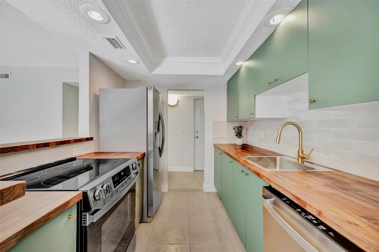 PEPPERTREE VILLAGE CONDO - Residential