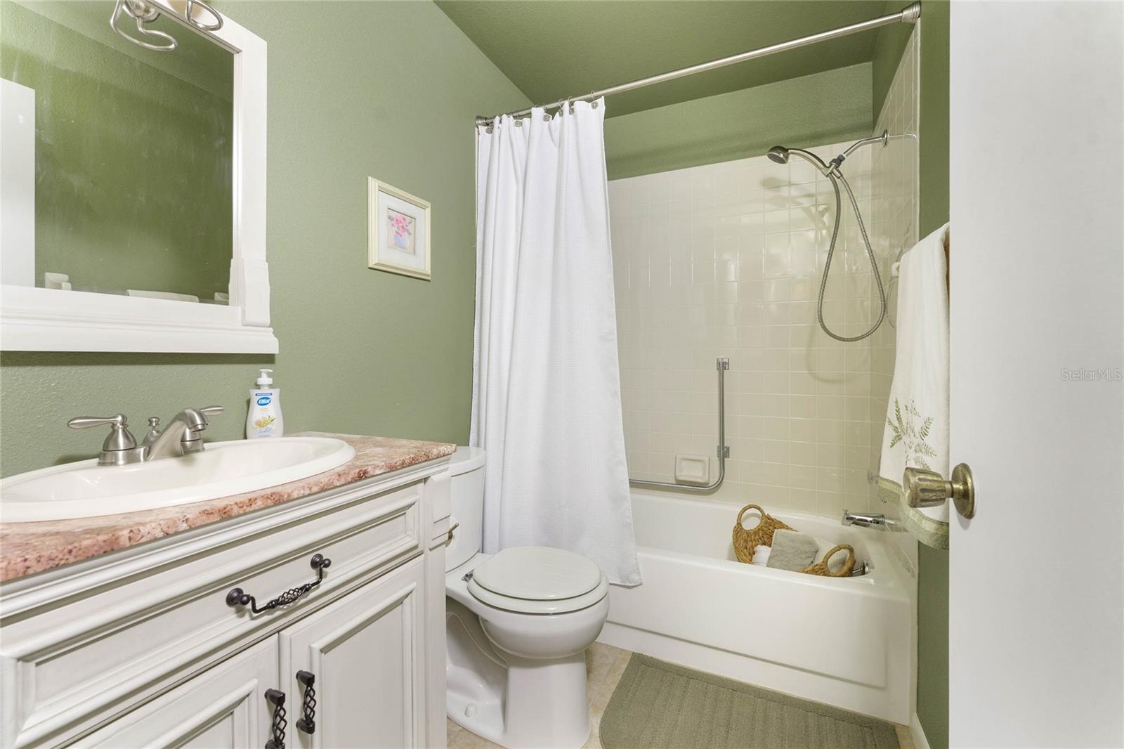 CURRY COVE - Residential