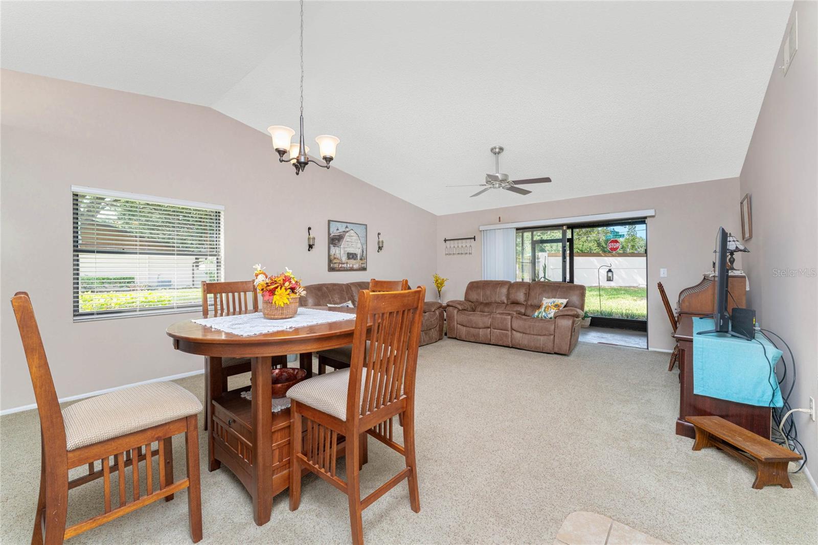 CURRY COVE - Residential