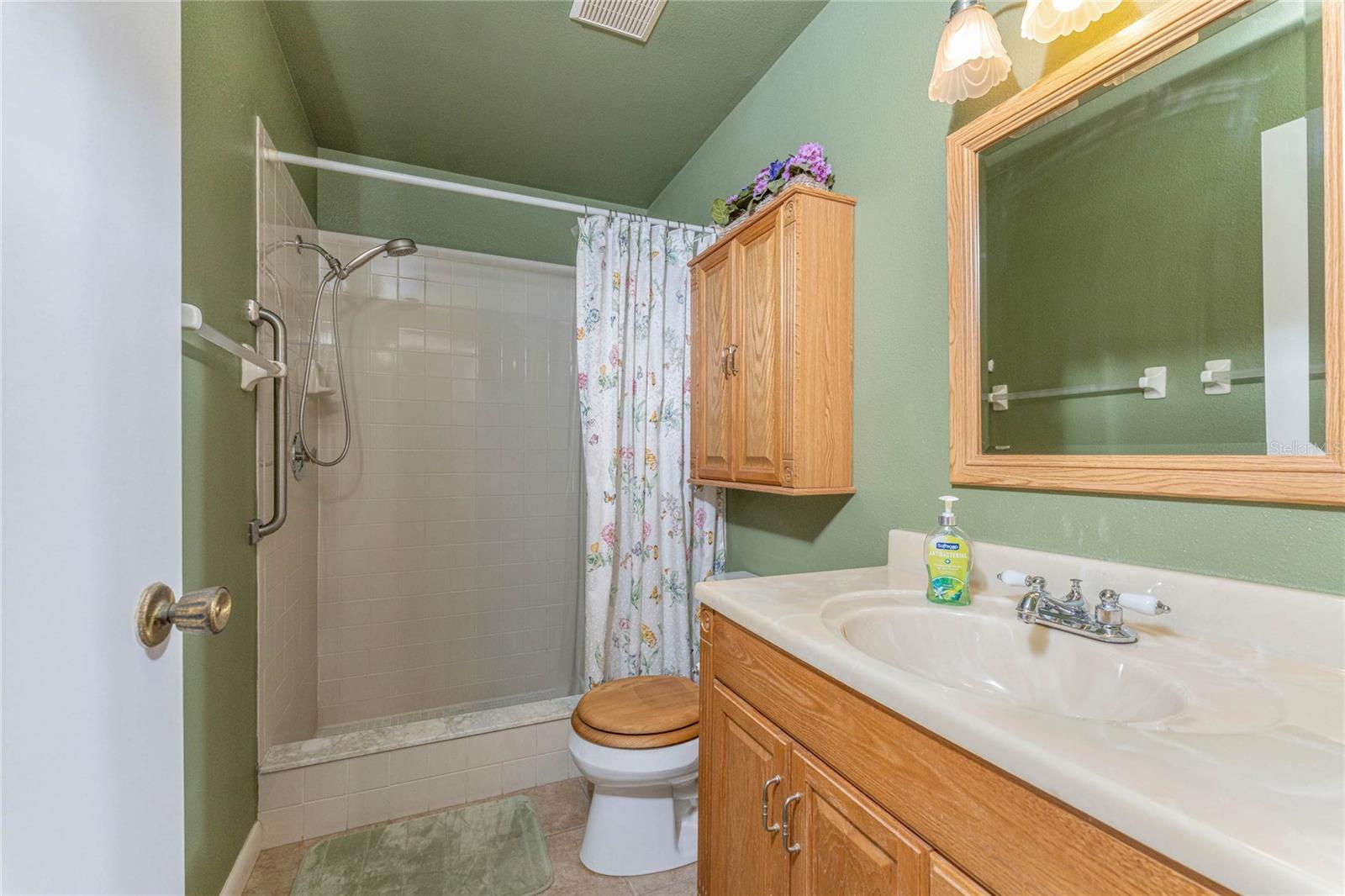 CURRY COVE - Residential