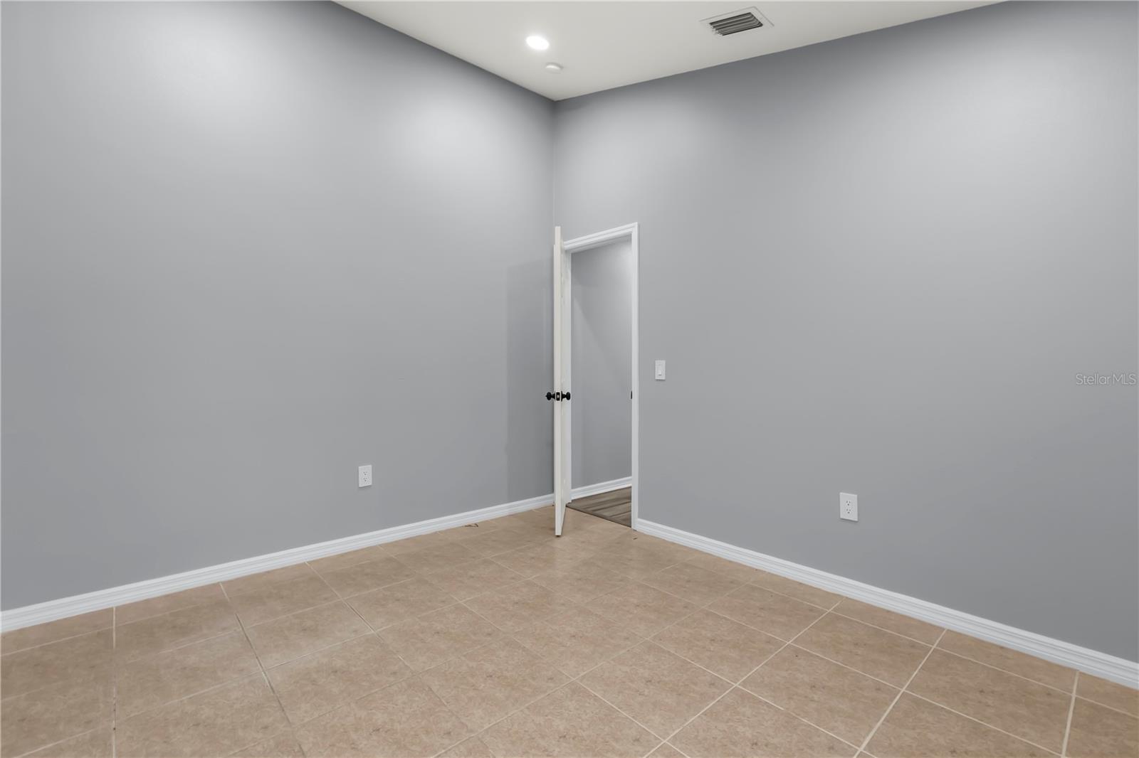 POINCIANA VILLAGE 5 NBHD 1 - Residential Lease