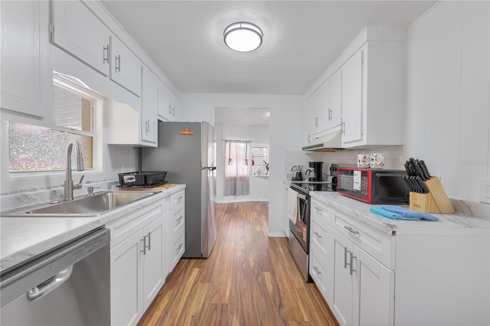 MAPLE LEAF ESTATES - Residential