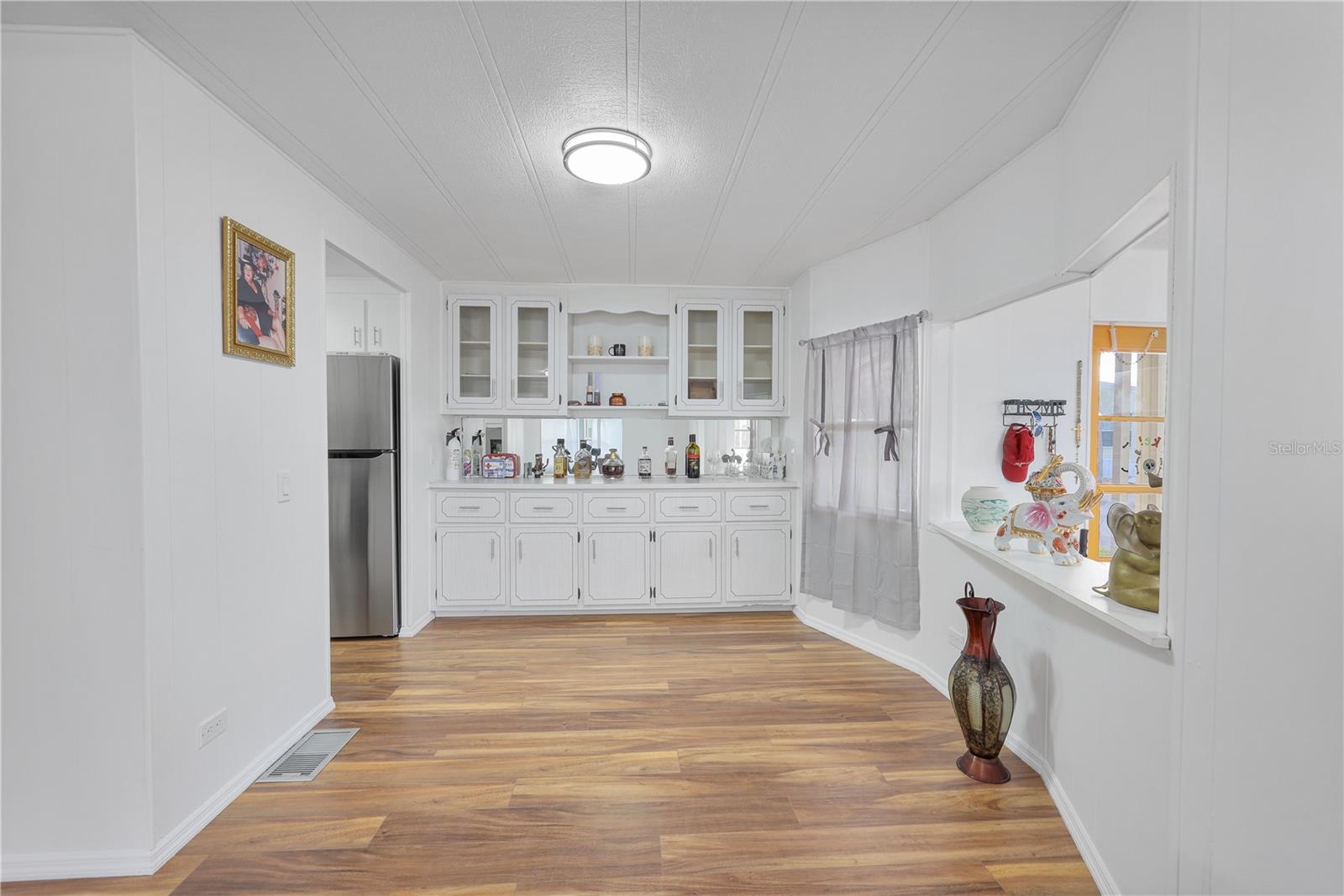 MAPLE LEAF ESTATES - Residential