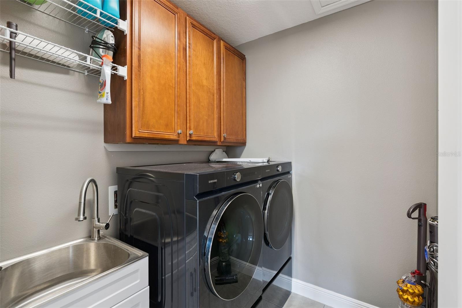 WINDING BAY PH 1B - Residential