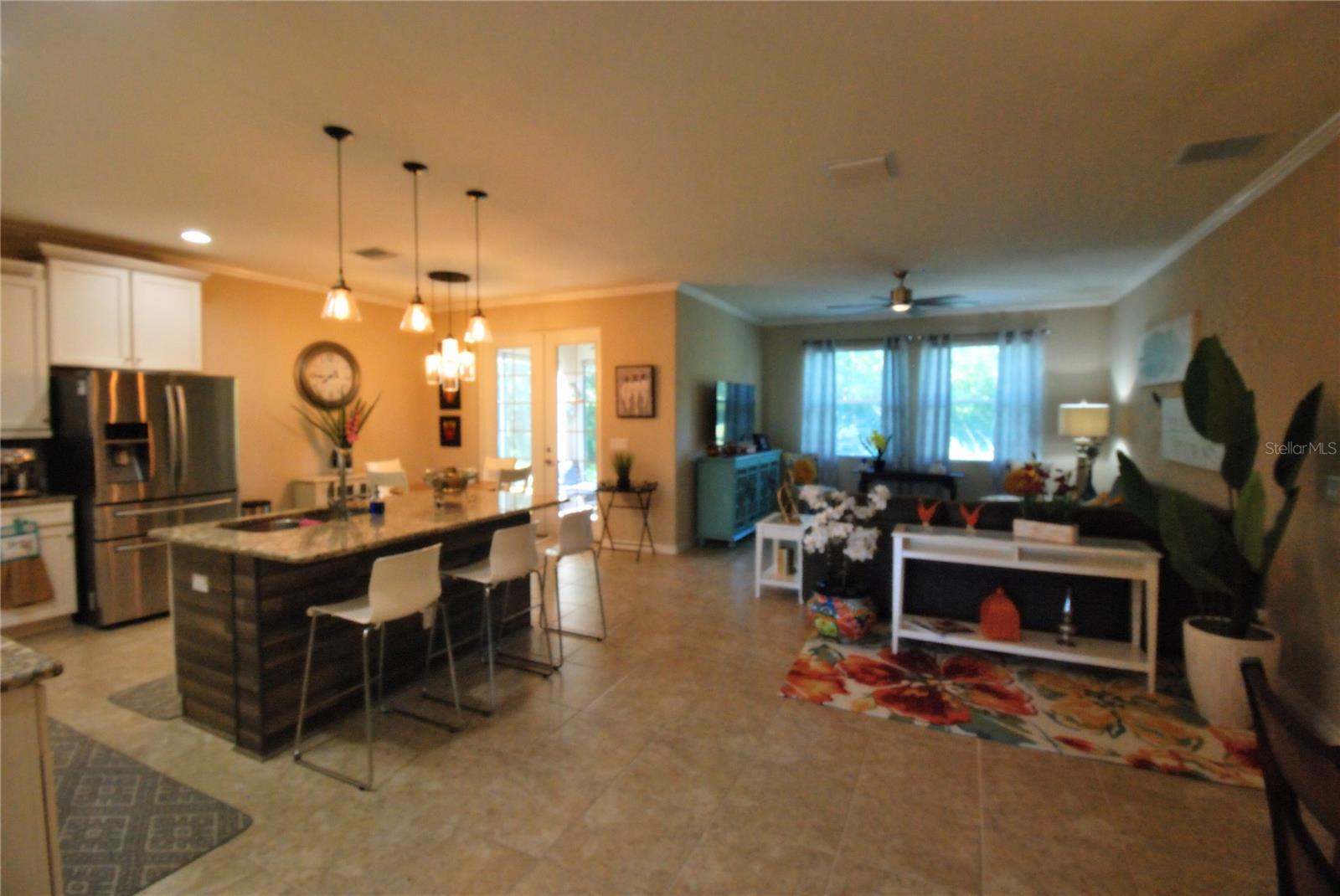 AUTUMN OAKS - Residential