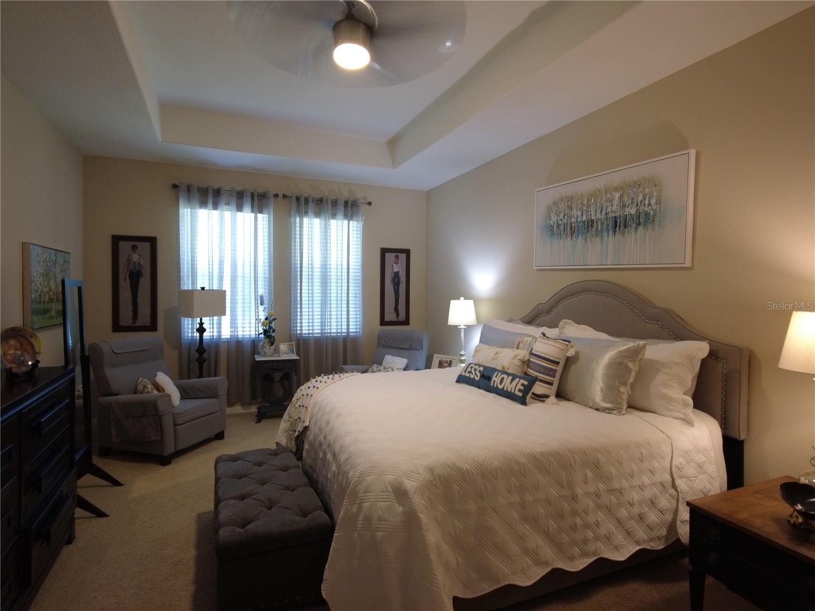 AUTUMN OAKS - Residential