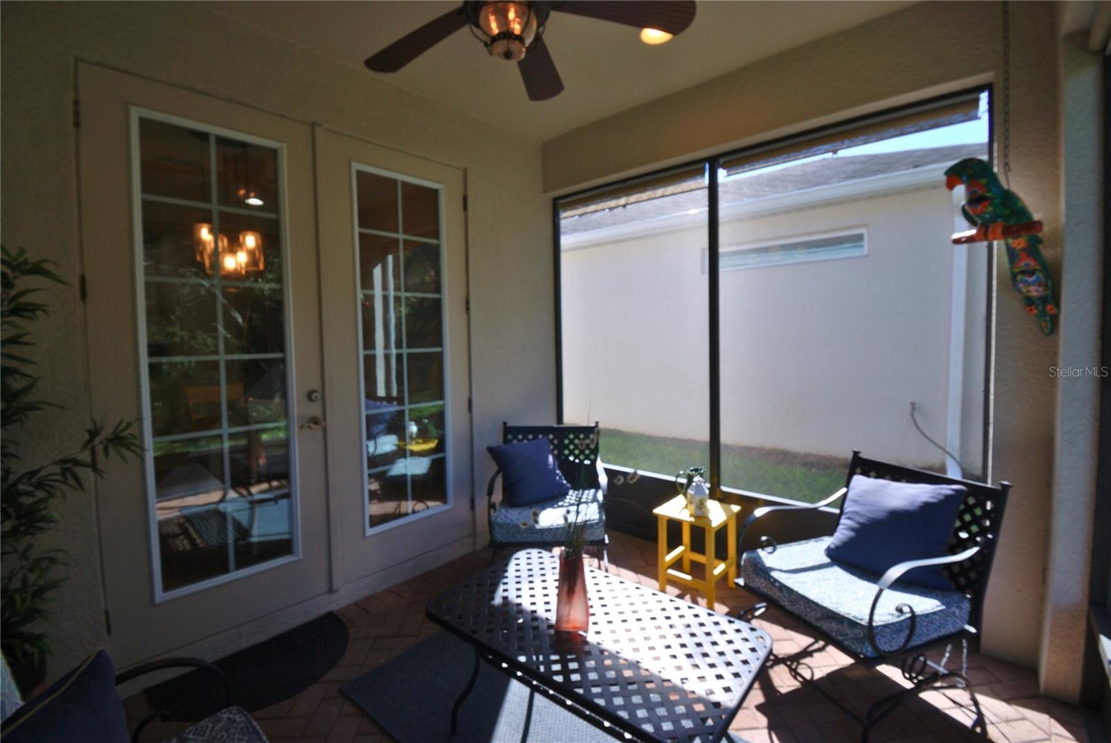 AUTUMN OAKS - Residential