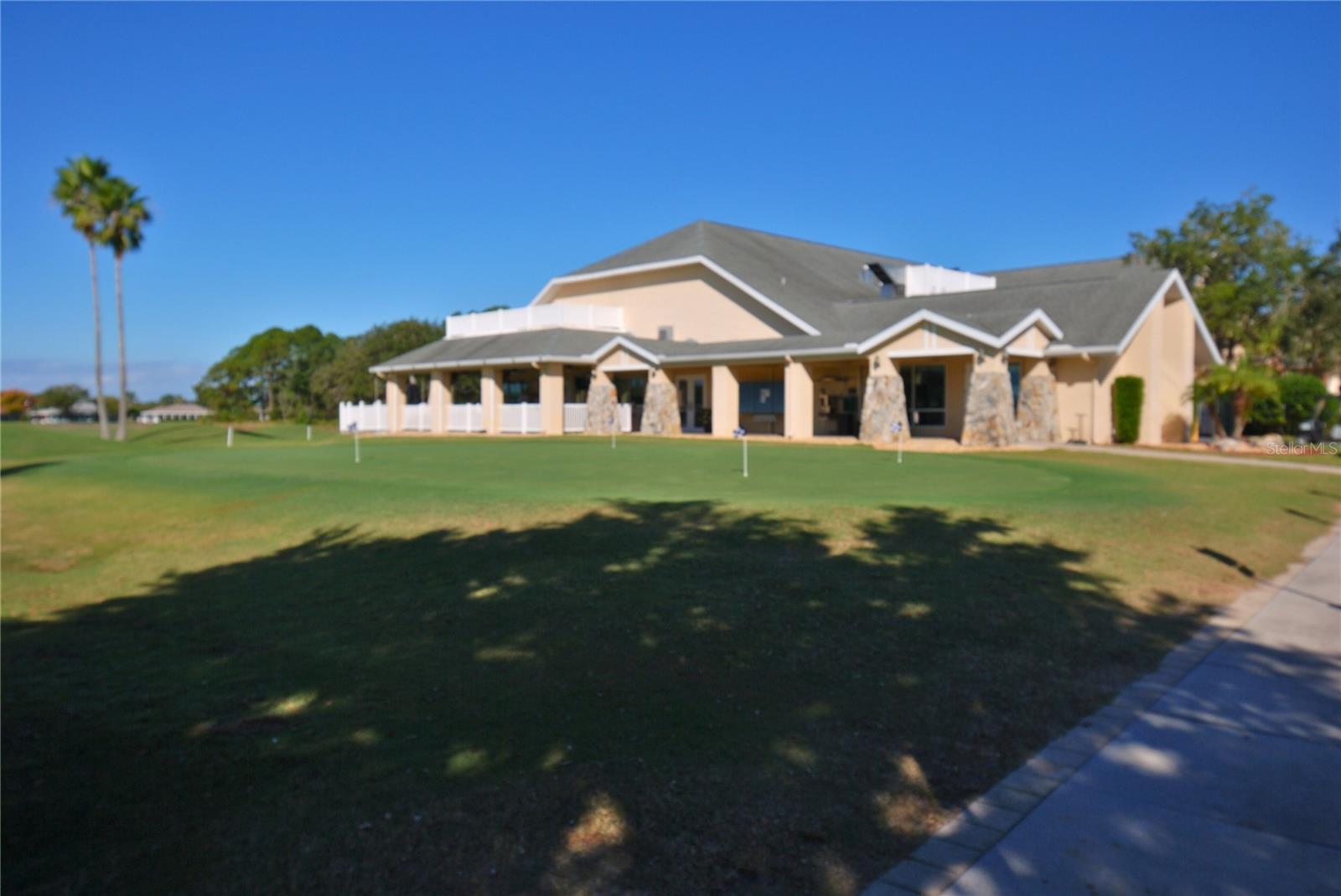 AUTUMN OAKS - Residential